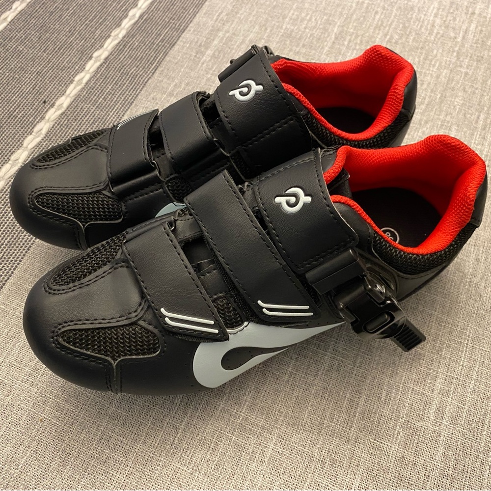 Peloton Cycling Shoes Size 7 / 38